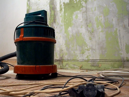 Aspirateur eau et poussière Netvora pour chantiers et parkings